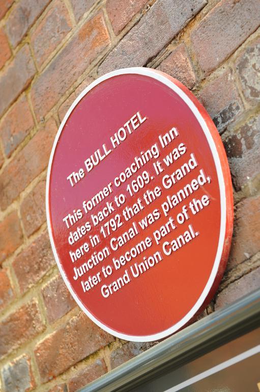 The Bull Hotel Stony Stratford Exterior foto